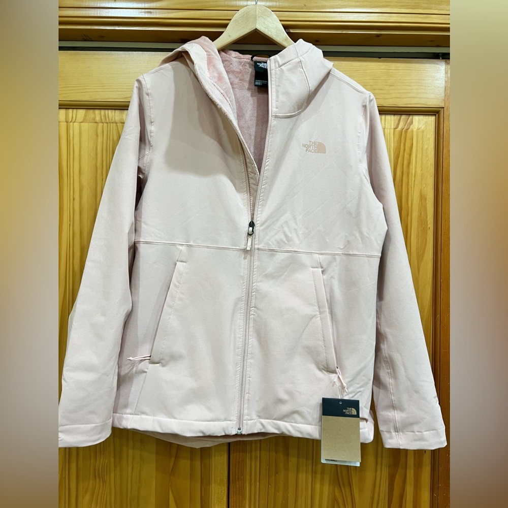 NWT! Ladies The North Face size Large Windfall Jacket